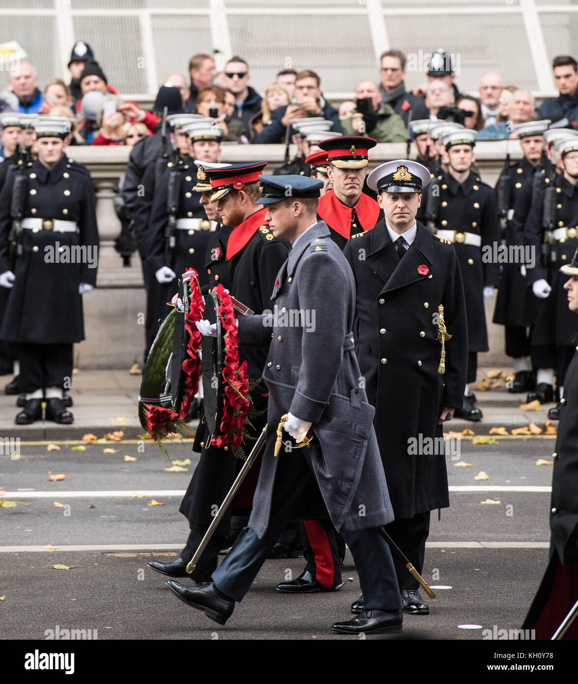 London, 12th November 2017 The Duke of Cambridge, Prince Harry of Wales and HRH Prince Andrew march forward to place their wrieths at tThe national  Service of Remembrance at the Cenotaph, Whitehall, London. Stock Photo