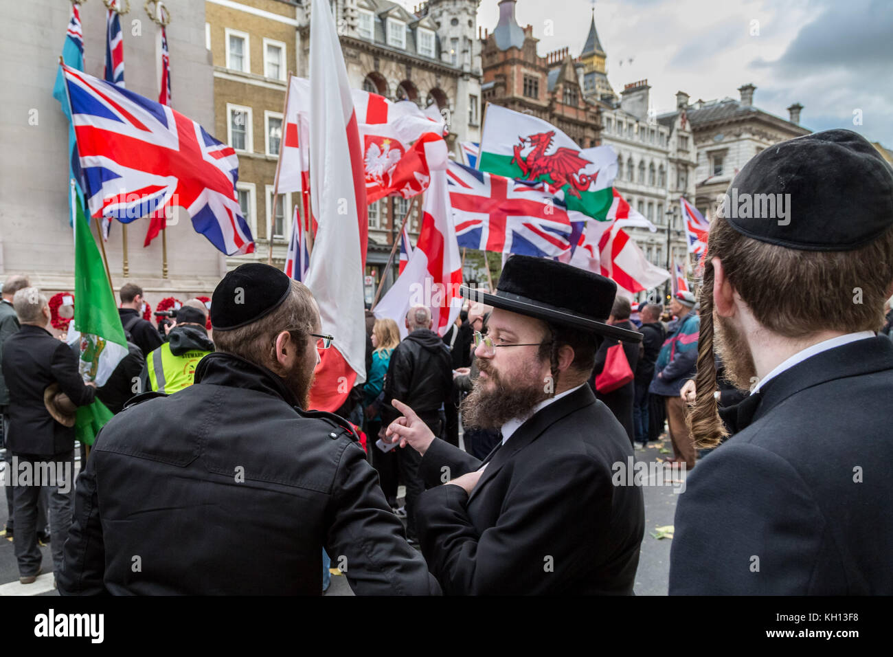 London, UK. 12th Nov, 2017. Members of the National Front (NF) far-right group march to the Cenotaph in Whitehall on Remembrance Sunday. Credit: Guy Corbishley/Alamy Live News Stock Photo