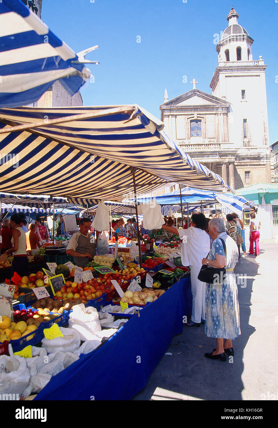 Vendor stalls. La Esperanza market, Santander, Cantabria, Spain. Stock Photo