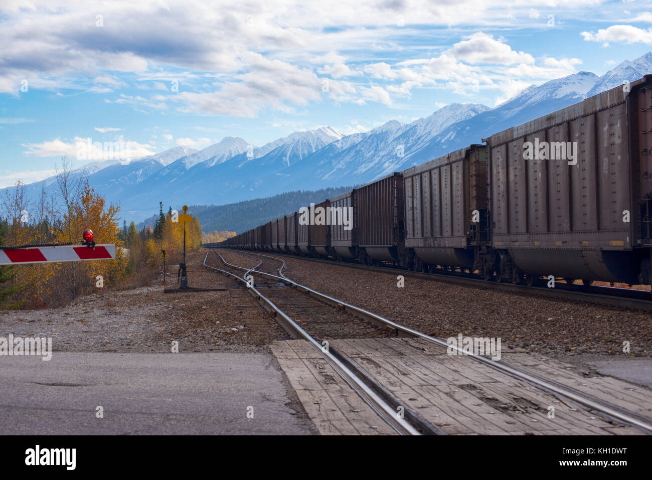 Canadian train rockies winter hi-res stock photography and images - Alamy