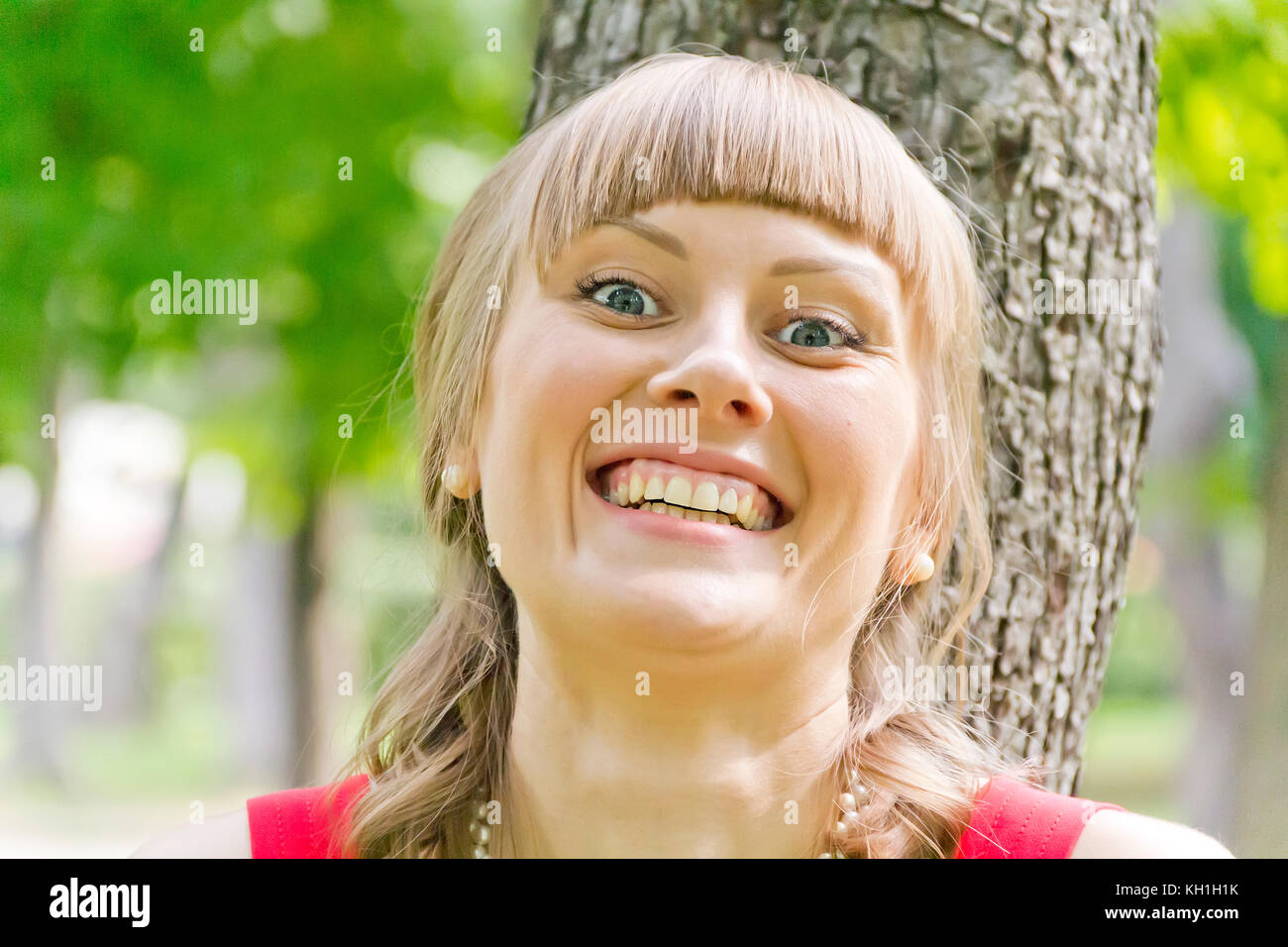 Shocked Girl with Bulging Wide-open Eyes and Open Mouth Pin Stock Photo -  Image of cool, human: 68704688