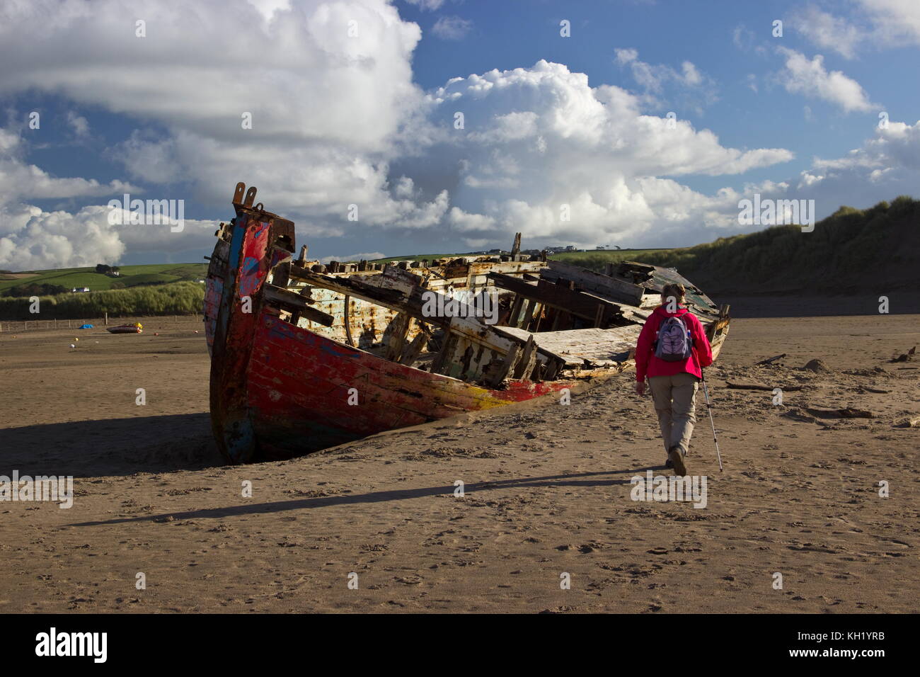 Devon shipwreck hires stock photography and images Alamy
