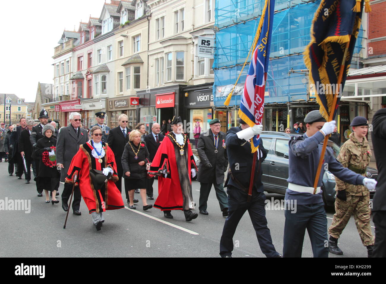 Remembrance Sunday Parade Llandudno Wales Stock Photo Alamy