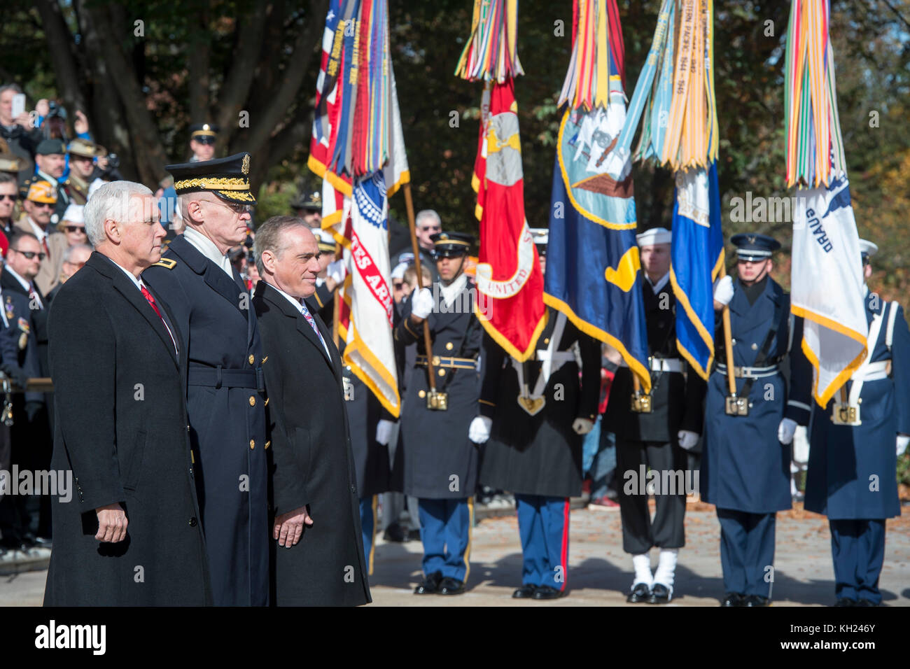 Vice President Michael Pence, U.S. Army Gen. Michael Howard, Military District of Washington commanding general, and Secretary of Veterans Affairs Dav Stock Photo