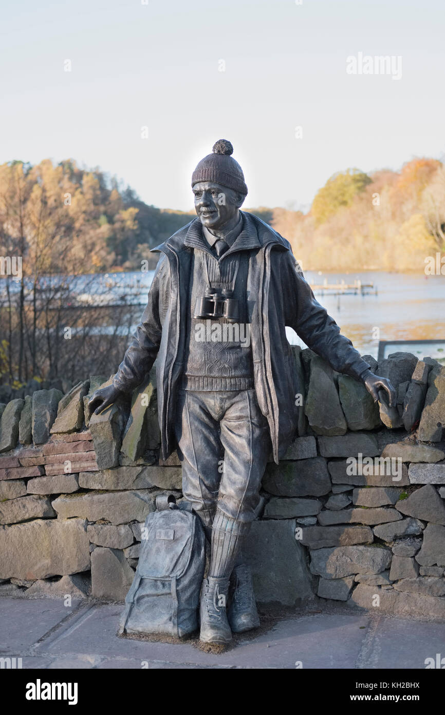 Tom Weir Statue Balmaha Loch Lomond Memorial Scotland Stock Photo Alamy
