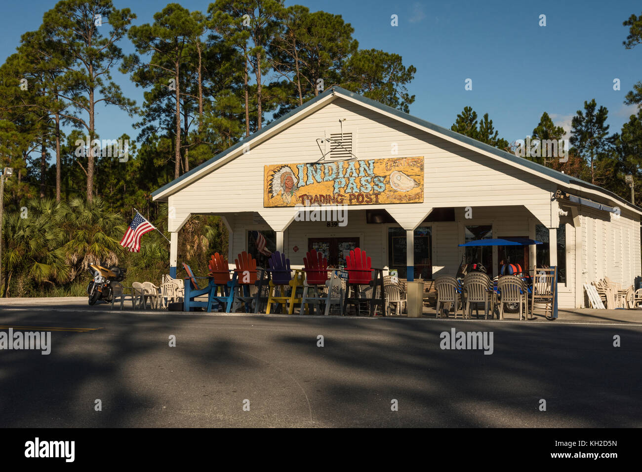 Indian Pass Raw Bar in Port Saint Joe, Florida Stock Photo - Alamy