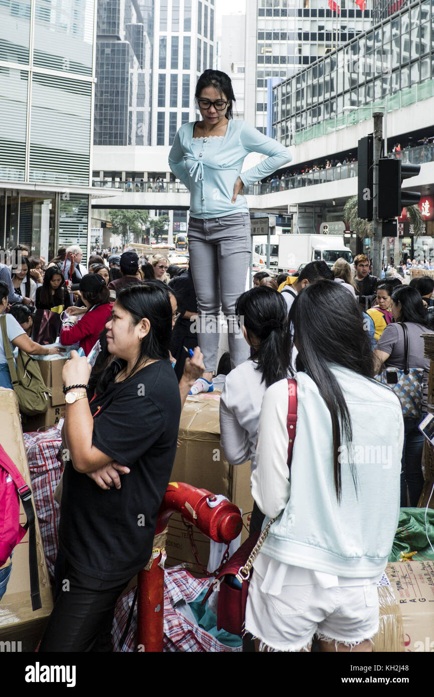 Hong Kong Filipino overseas workers prepare balikbayan boxes in Central