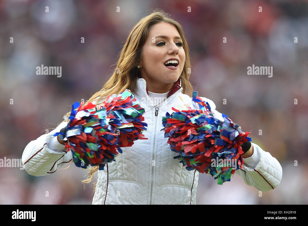 Landover, MD, USA. 12th Nov, 2017. A Washington Redskin cheerleader performs during the matchup between the Minnesota Vikings and the Washington Redskins at FedEx Field in Landover, MD. Credit: csm/Alamy Live News Stock Photo