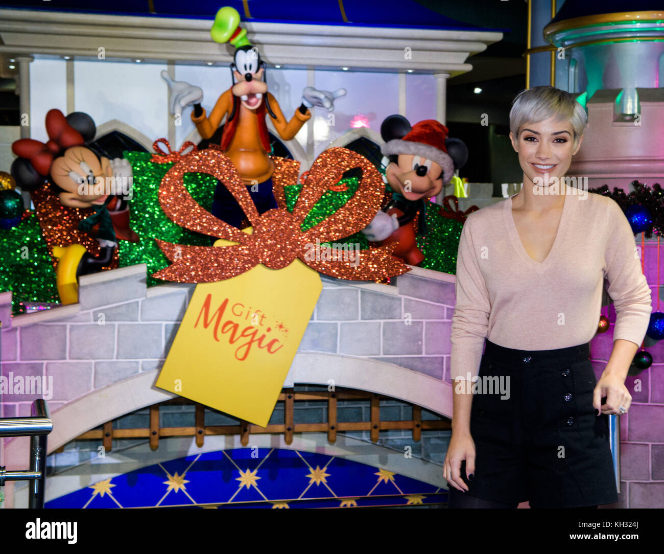 Frankie Bridge launches the Disney Store&acirc;€™ &acirc;€˜Gift Magic&acirc;€™ Christmas campaign, at the Disney Store on Oxford Street, central London. Stock Photo