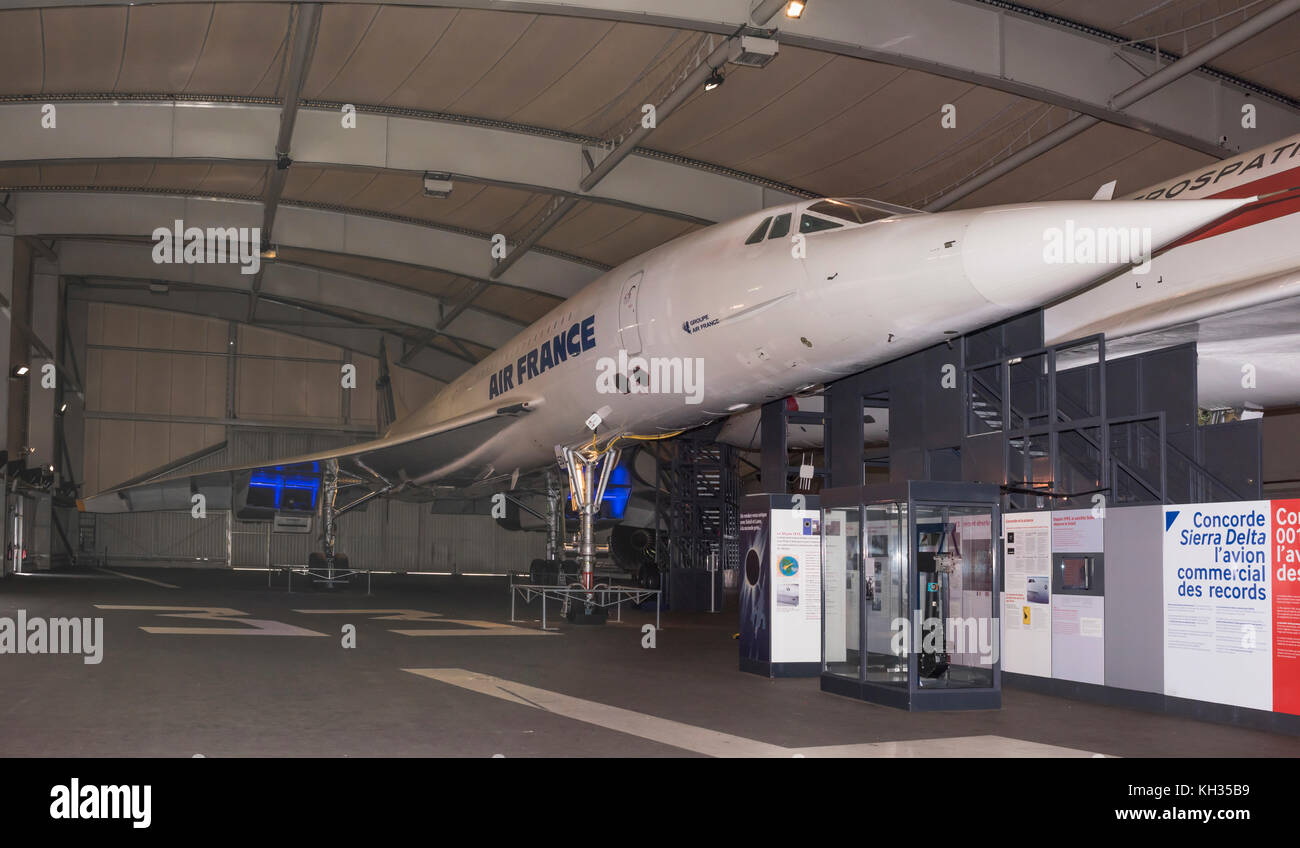 Concorde supersonic jetliner hi-res stock photography and images - Alamy