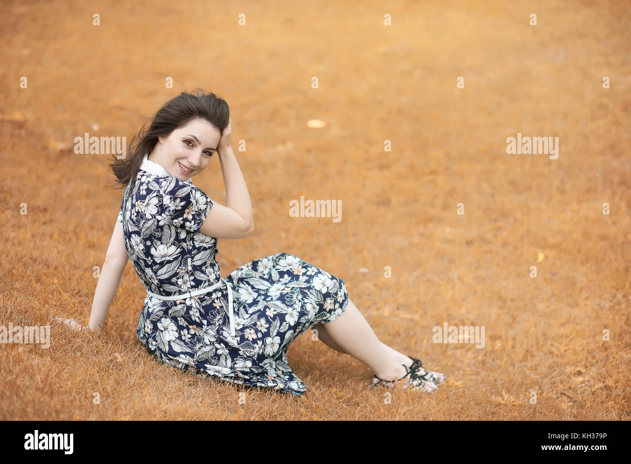 Beautiful girl for a walk in autumn Stock Photo - Alamy