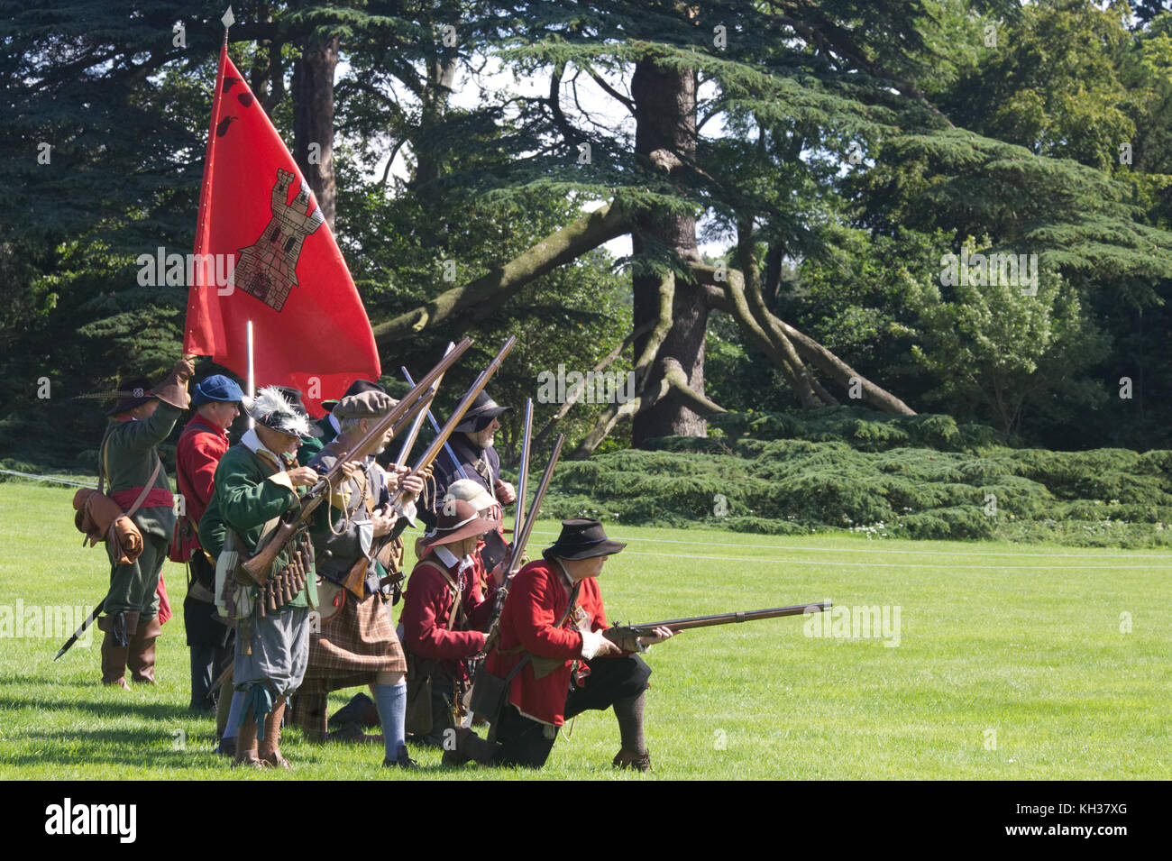 English civil war uniforms hires stock photography and images Alamy