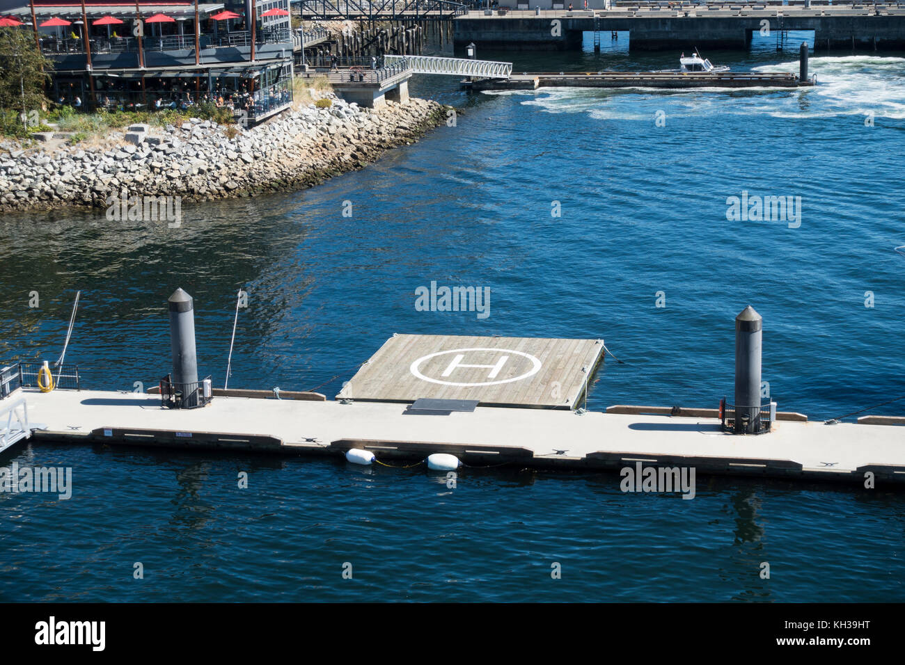 Helicopter landing pad on a jetty adjacent to the Lonsdale Quay market in  North Vancouver British Columbia Stock Photo - Alamy