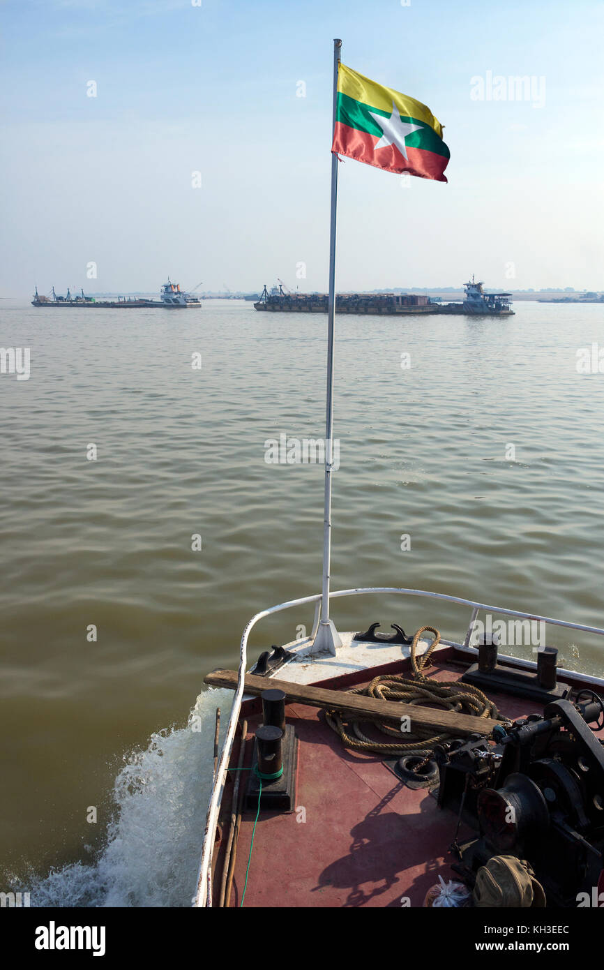 River traffic on the Irrawaddy River (Ayeyarwaddy River) in Myanmar (Burma). It is the country's