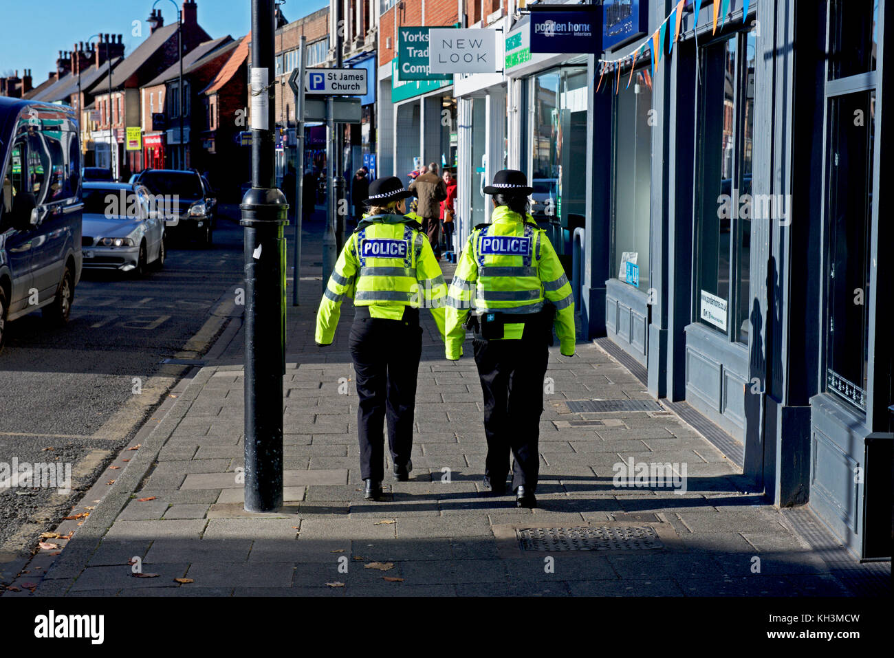 Two policewomen in Selby, North Yorkshire, England UK Stock Photo