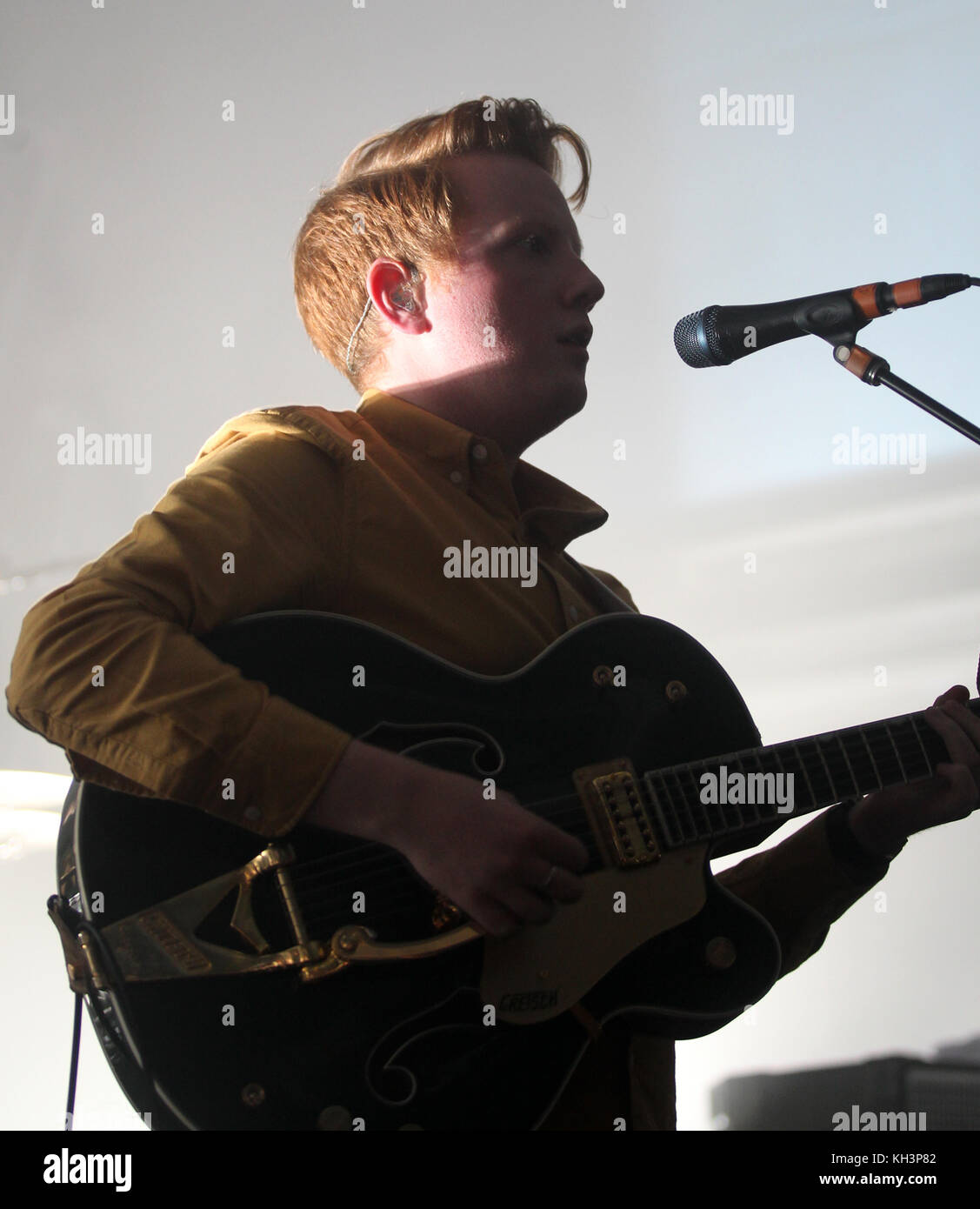 Washington D C October 3 2 Door Cinema Club Lead Singer Alex
