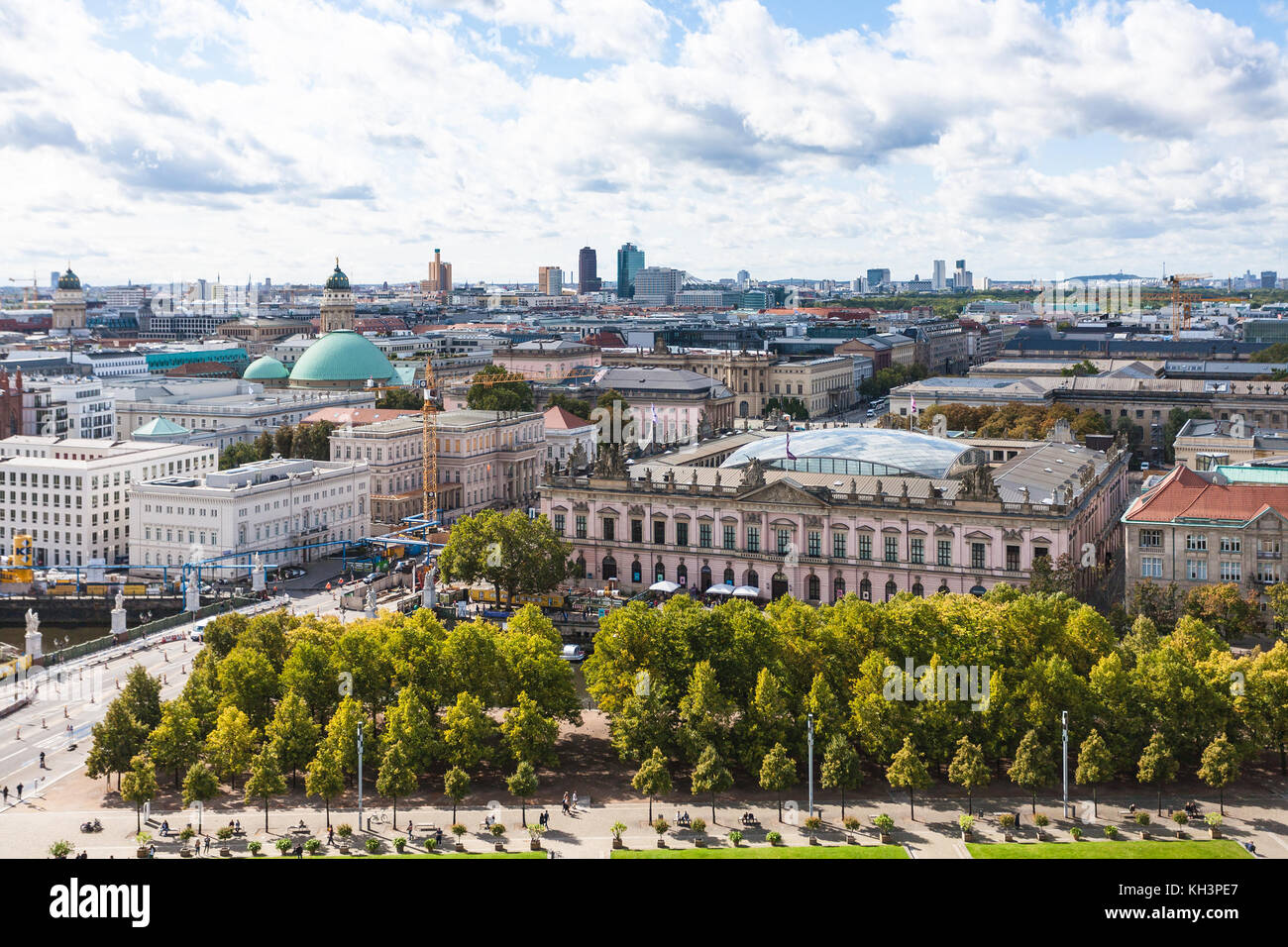 BERLIN, GERMANY - SEPTEMBER 13, 2017: above view of Lustgarten park at Museum Island in Berlin city in september. Museumsinsel is complex of significa Stock Photo