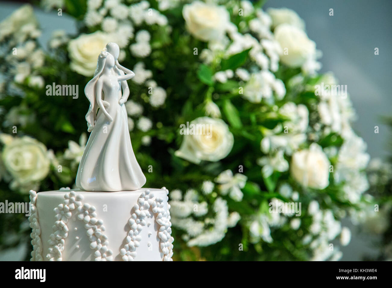 wedding cake ornament Stock Photo Alamy