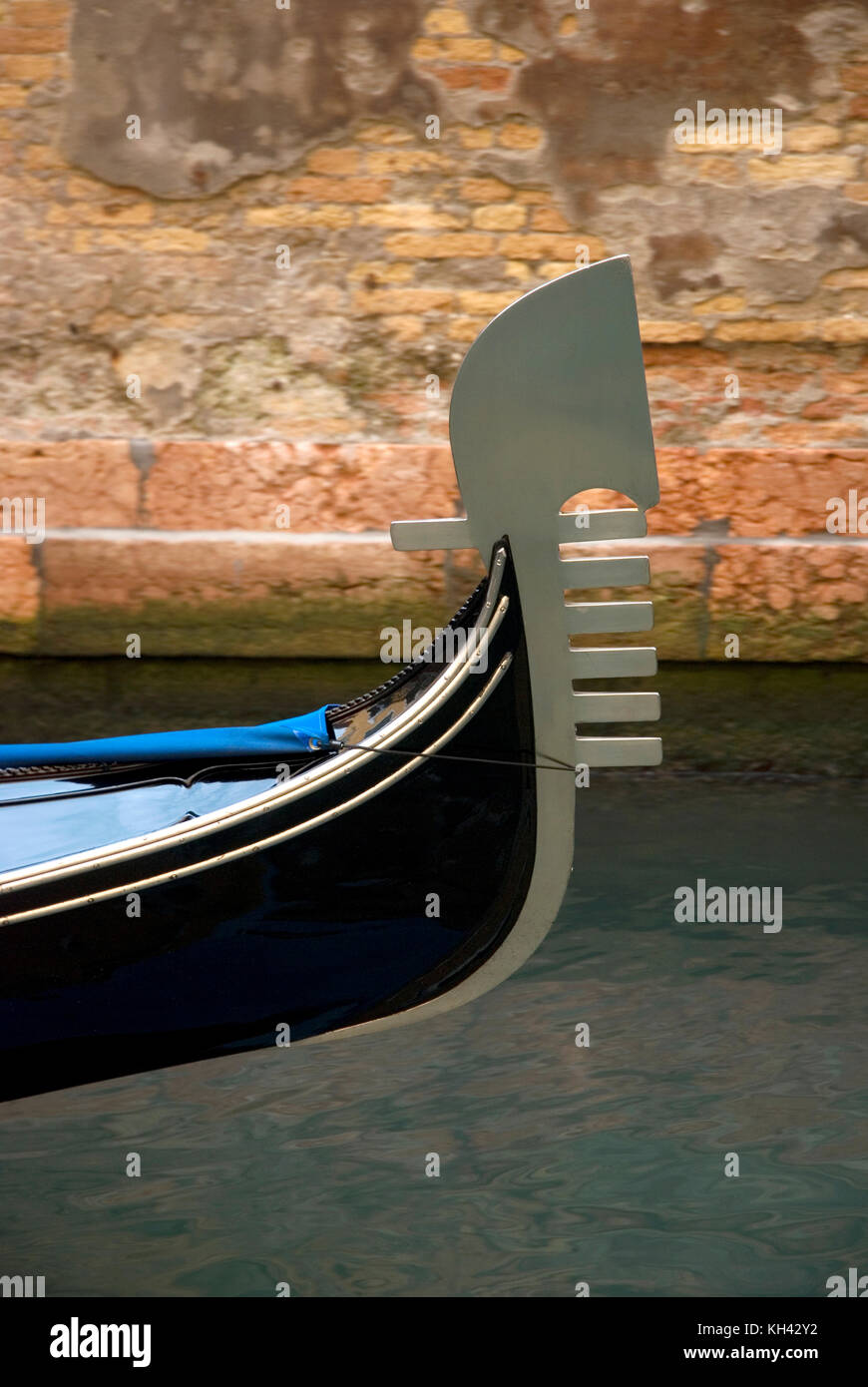 Front gondola hi-res stock photography and images - Alamy