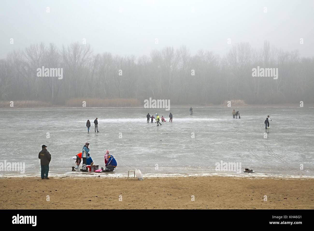 Ice Rink Lake Skating on frozen lake Stock Photo - Alamy