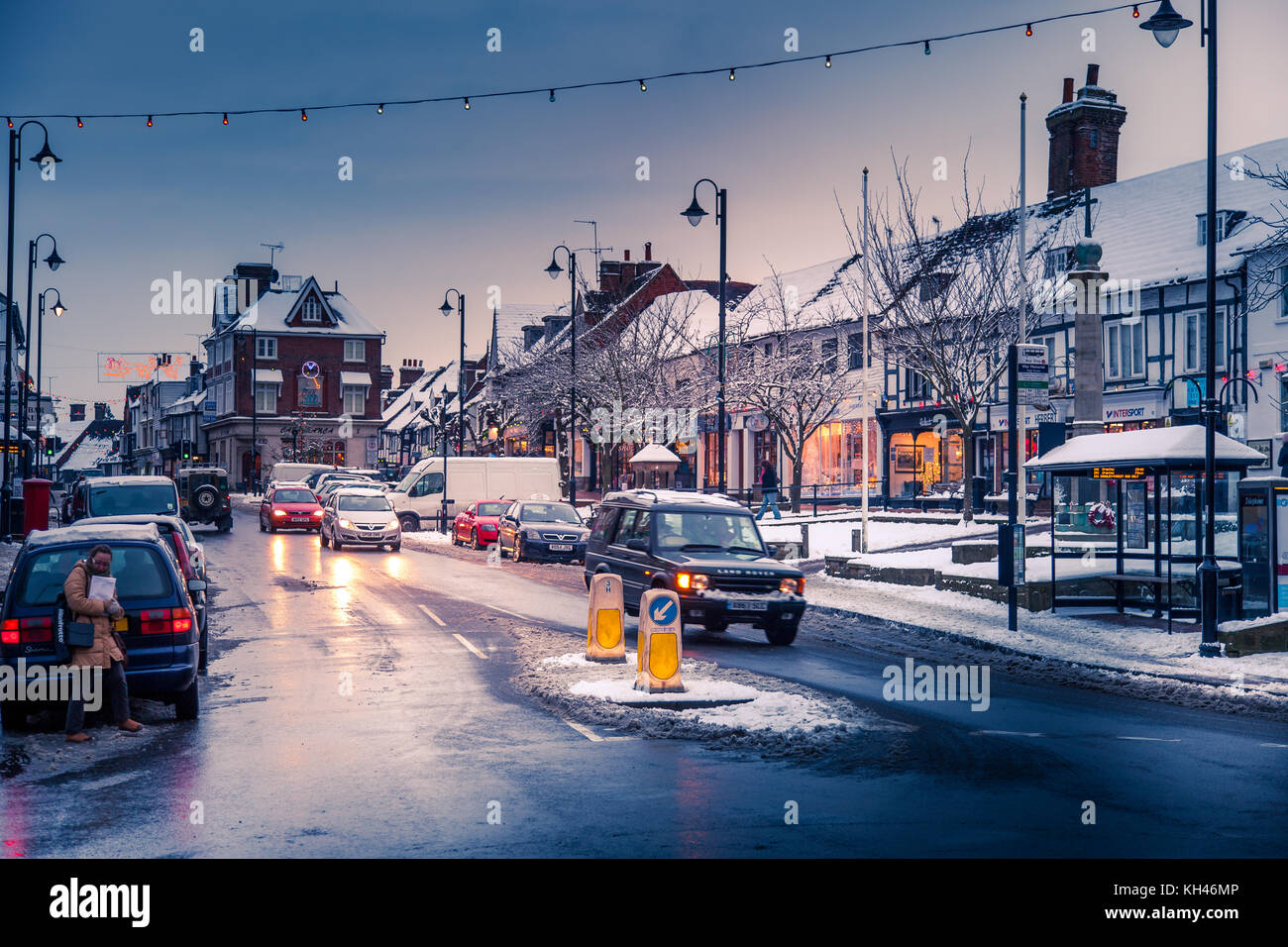 EAST GRINSTEAD, WEST SUSSEX/UK DECEMBER 19 View of the High Street