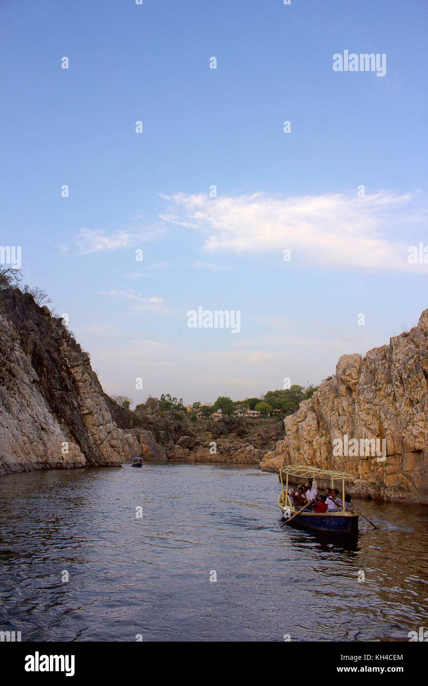 Bhedaghat, Marble rocks, Madhya Pradesh, India Stock Photo Alamy
