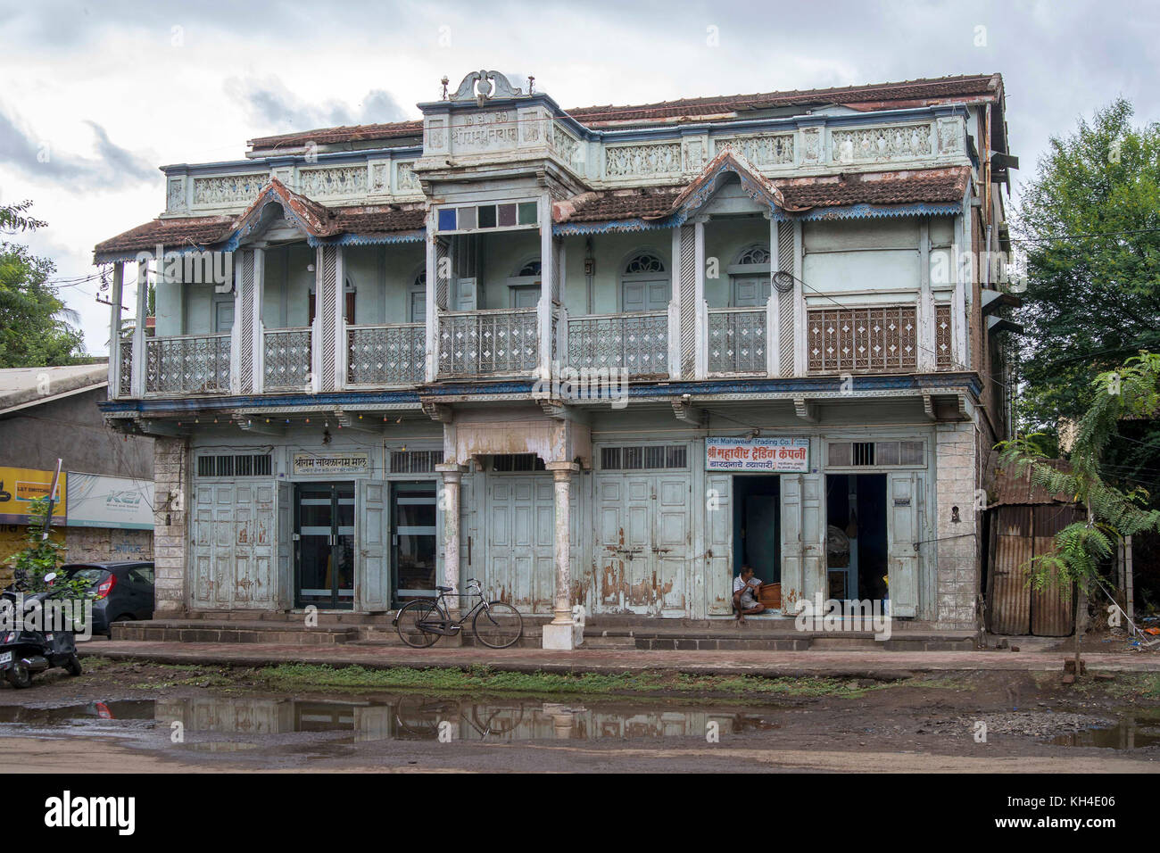 old wooden house, Sangli, Maharashtra, India, Asia Stock Photo Alamy