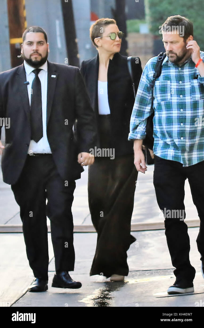 Kate Hudson arriving at the El Capitan Entertainment Centre in Los