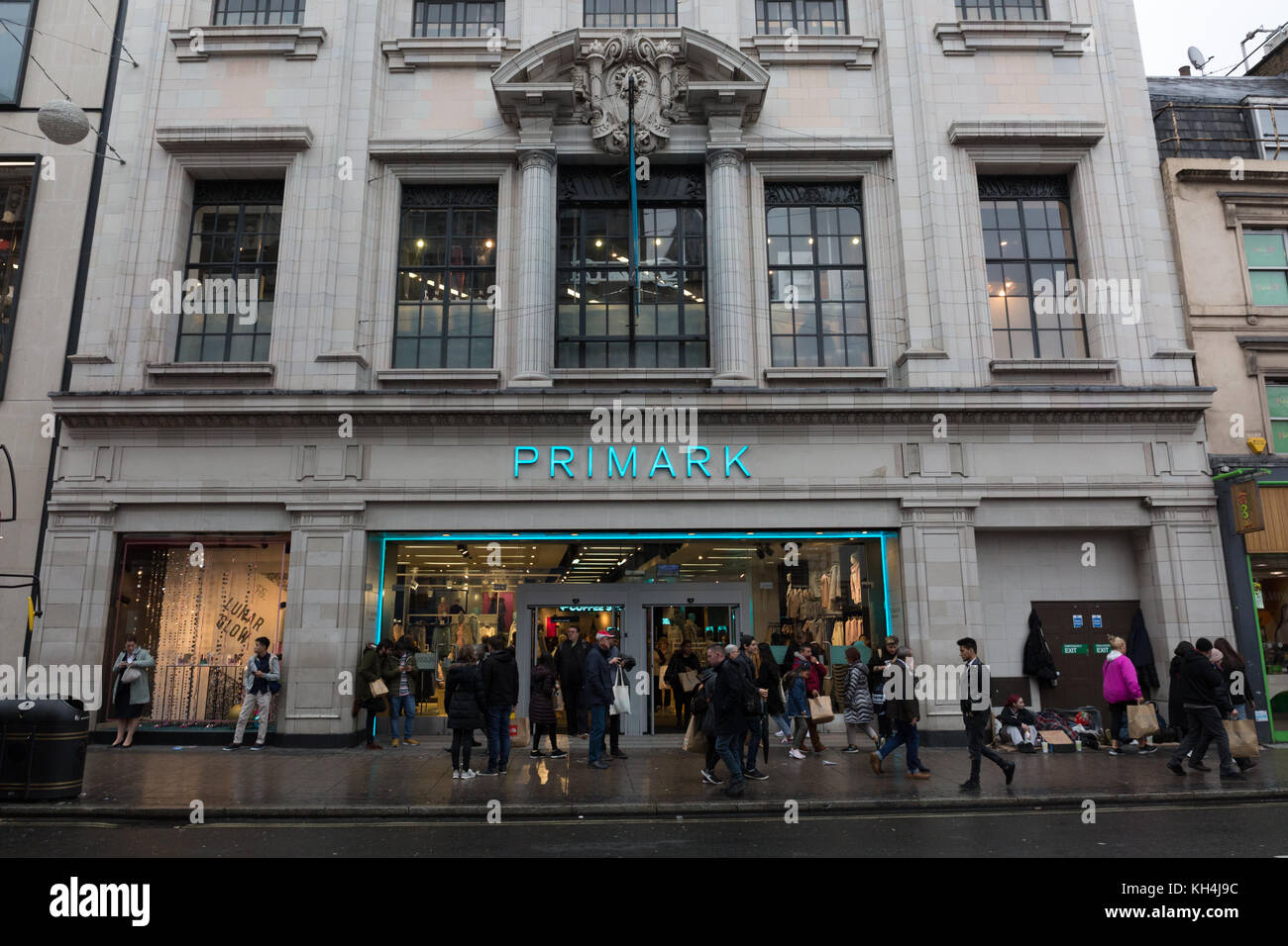 Primark Oxford Street High Resolution Stock Photography and Images - Alamy