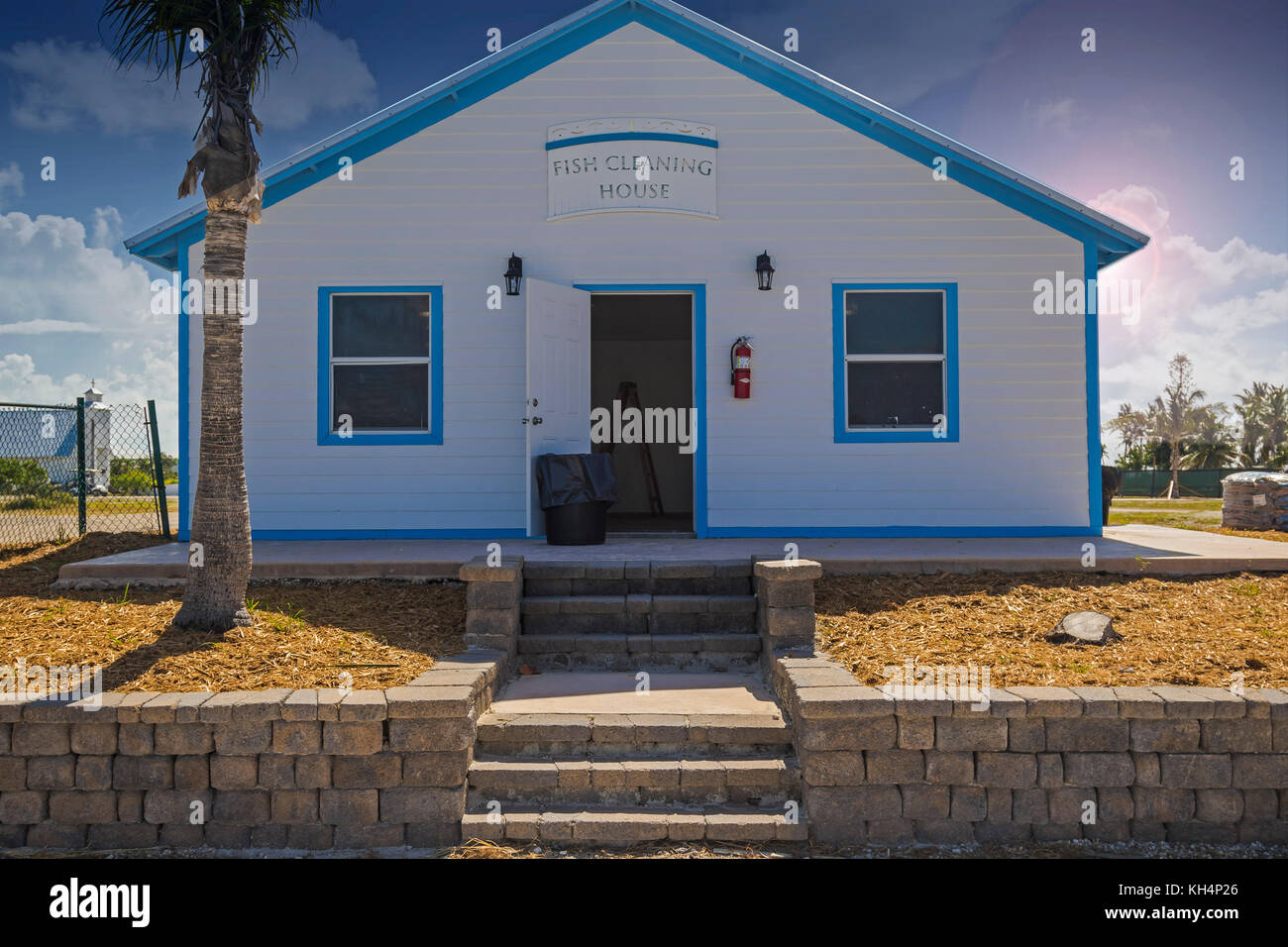 The Fish Cleaning House on Cub Cay Stock Photo Alamy
