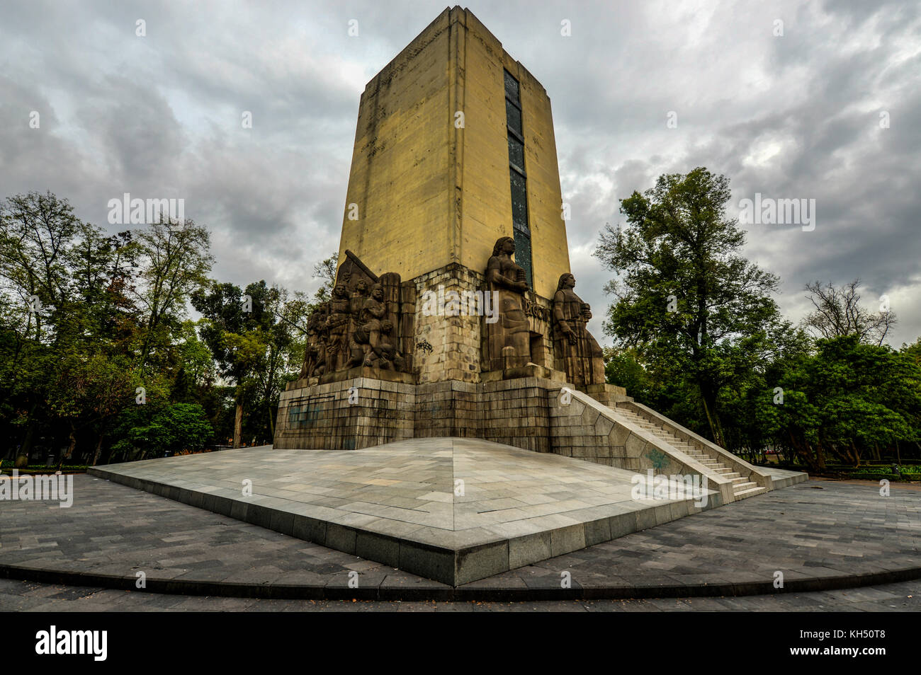 Monument to Alvaro Obregon (Monumento a Álvaro Obregón) in Parque de la  Bombilla. A monolithic shrine built in 1935 to the postrevolutionary Mexico  pr Stock Photo - Alamy