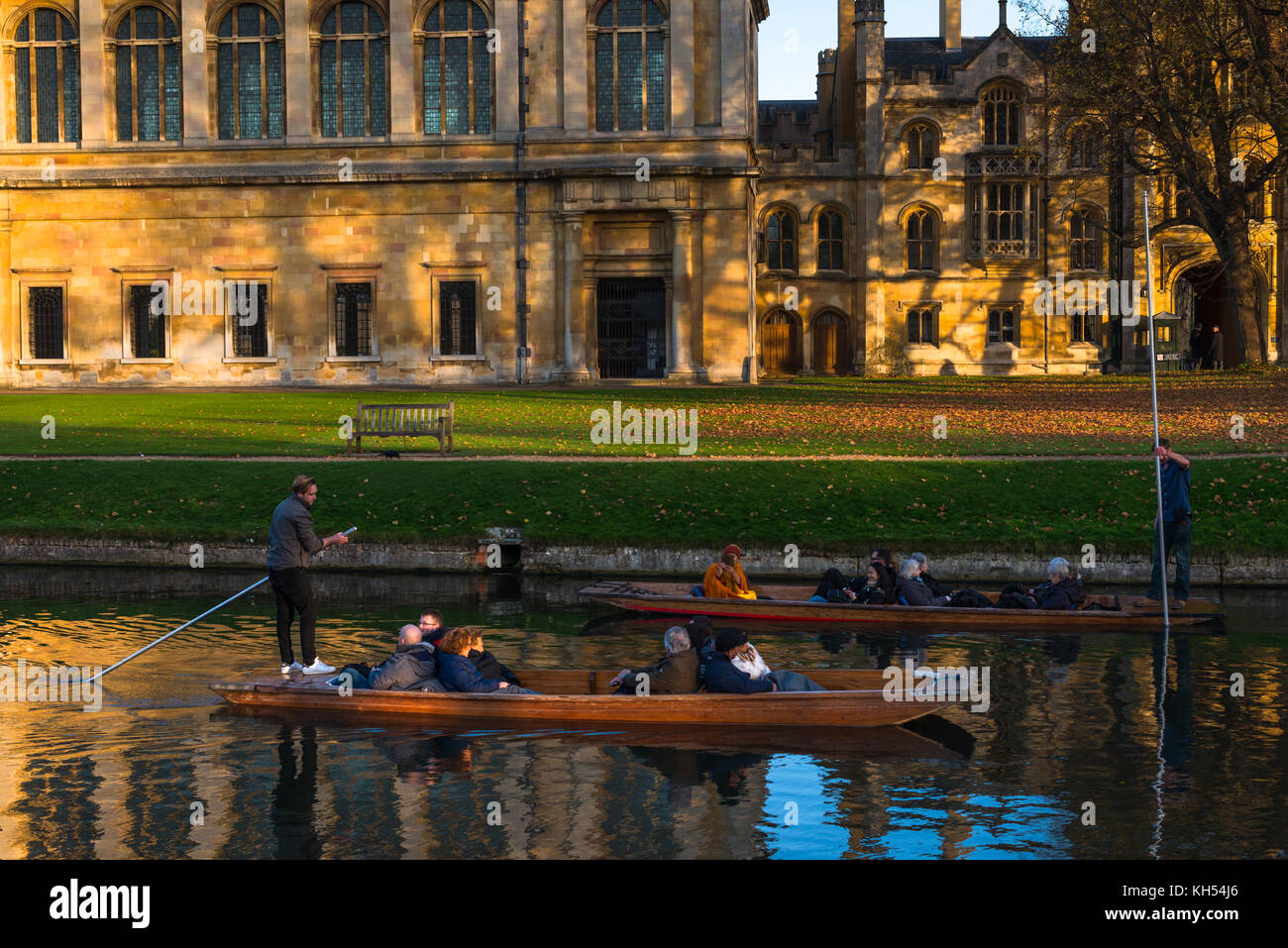 Scenic view of the Wren Library at sunset, Trinity College, Cambridge University; with punting in front on the river Cam, UK. Stock Photo