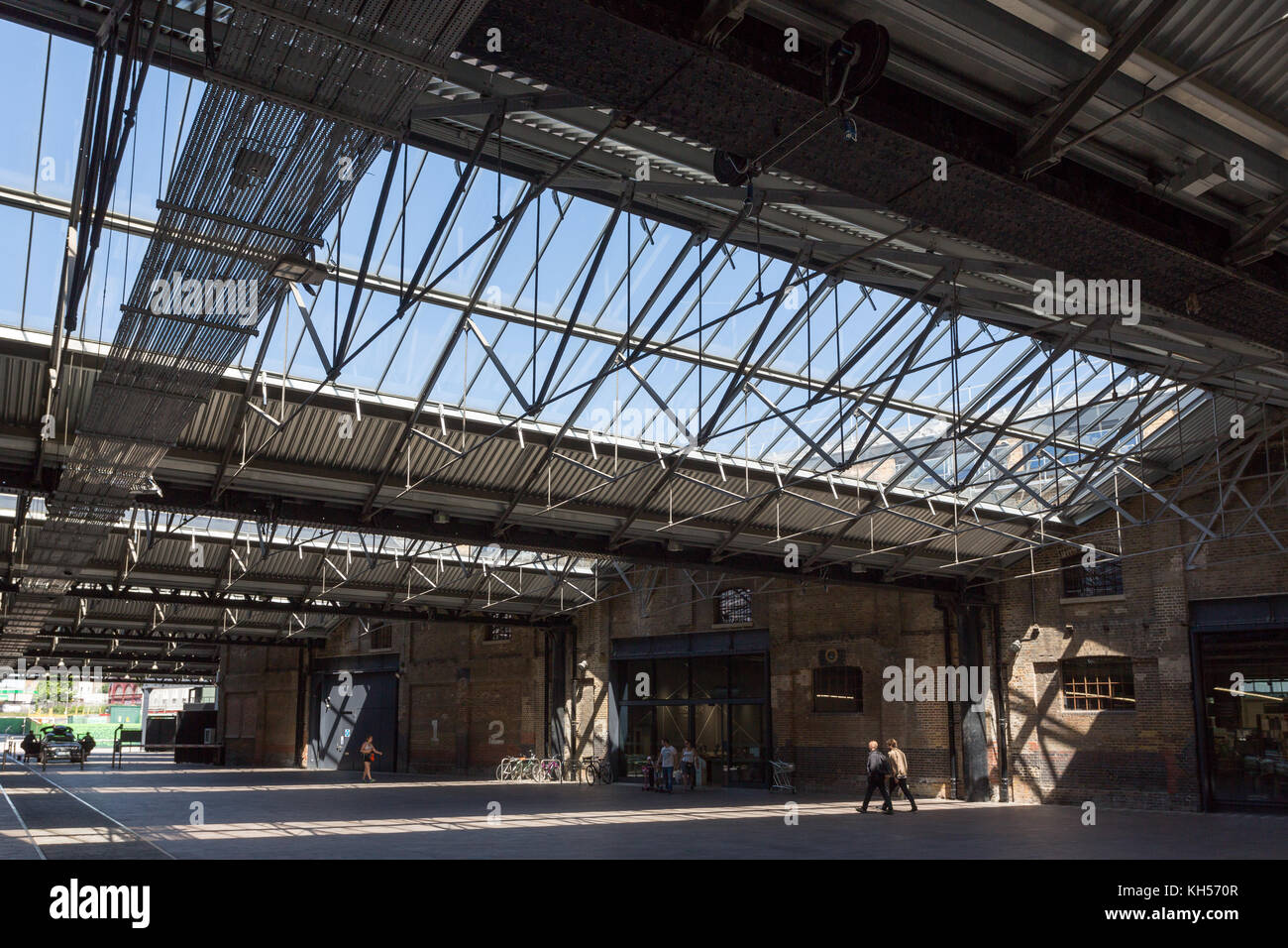West Handyside Canopy, King's Cross, London, UK Stock Photo Alamy