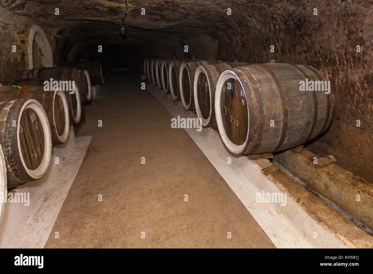 Underground food storage hi-res stock photography and images - Alamy