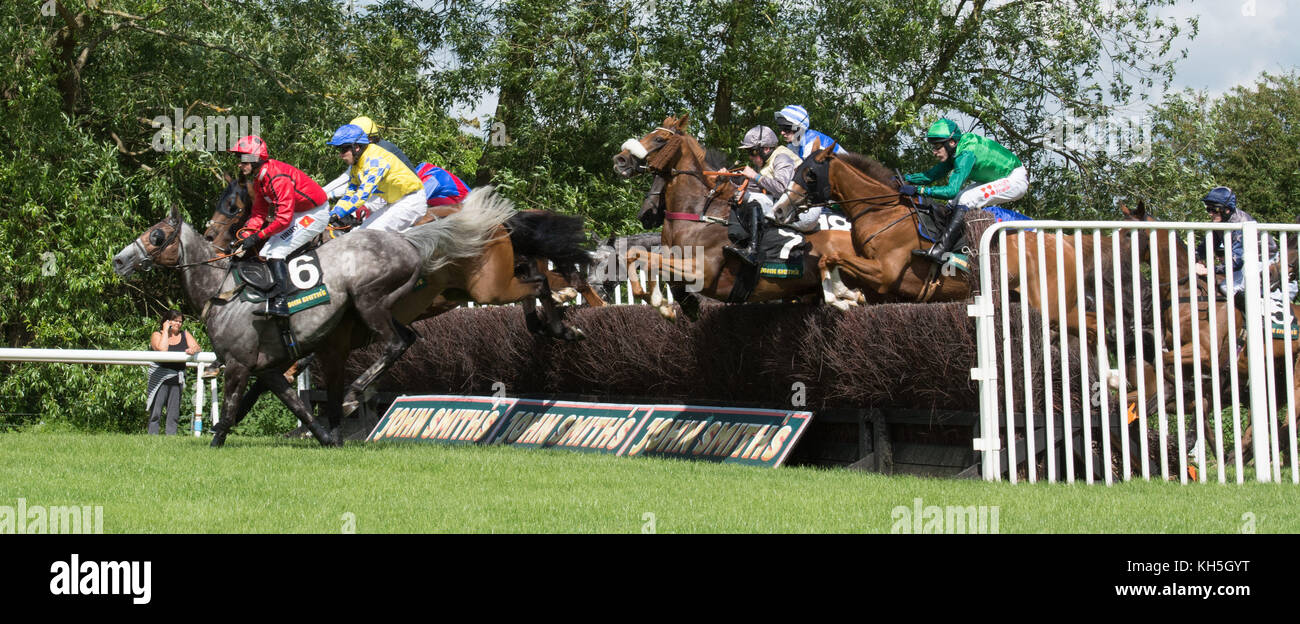 Summer cup uttoxeter hires stock photography and images Alamy