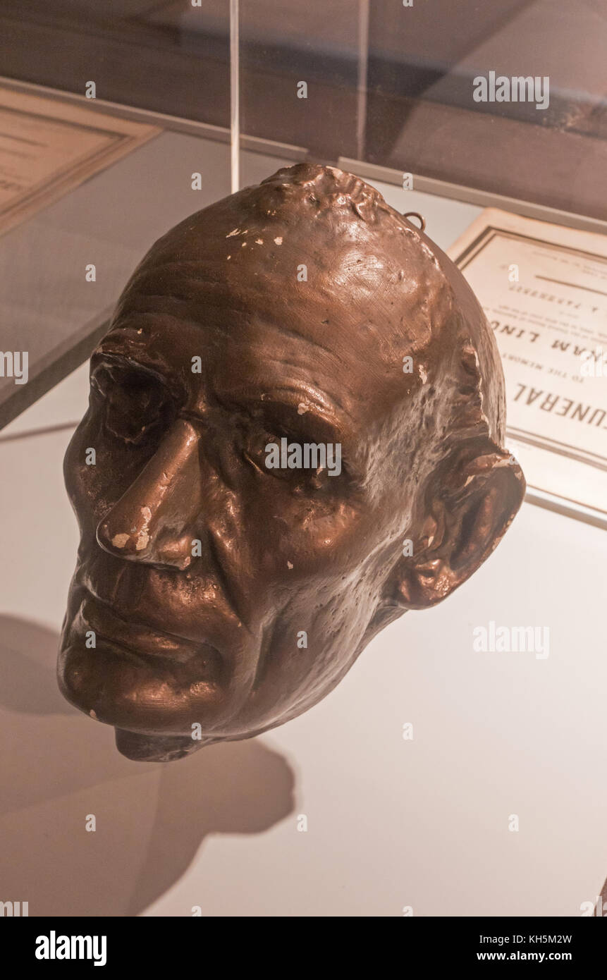 A "Life" mask of President Abraham Lincoln, National Civil War Museum, Lincoln Circle, Harrisburg, PA, United States Stock Photo