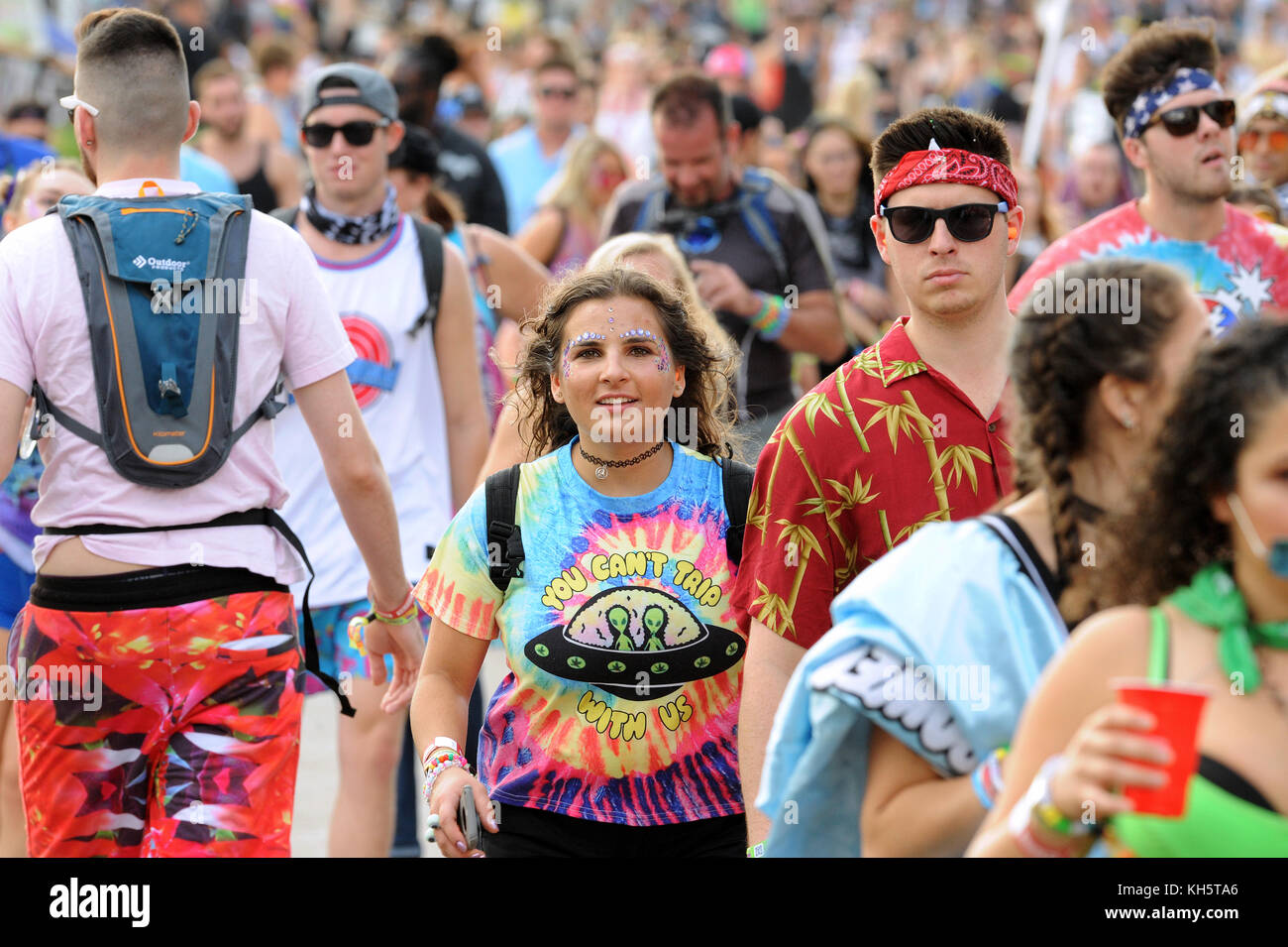 Orlando, United States. 11th Nov, 2017. People attend the Electric