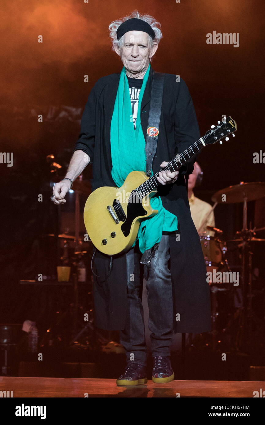 The Rolling Stones perform at Friends Arena Featuring: The Rolling Stones,  Keith Richards Where: Stockholm, Sweden When: 12 Oct 2017 Credit: Emelie  Andersson/WENN.com Stock Photo - Alamy