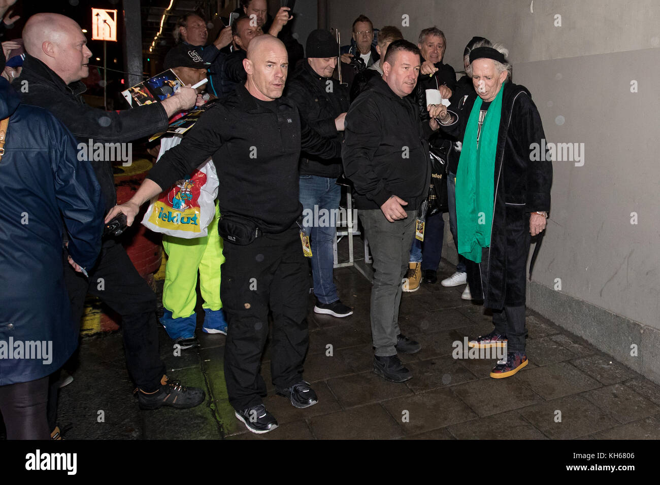 The Rolling Stones arrive at Grand Hotel after a show at Friends Arena  Featuring: Keith Richards Where: Stockholm, Sweden When: 12 Oct 2017  Credit: Emelie Andersson/WENN.com Stock Photo - Alamy