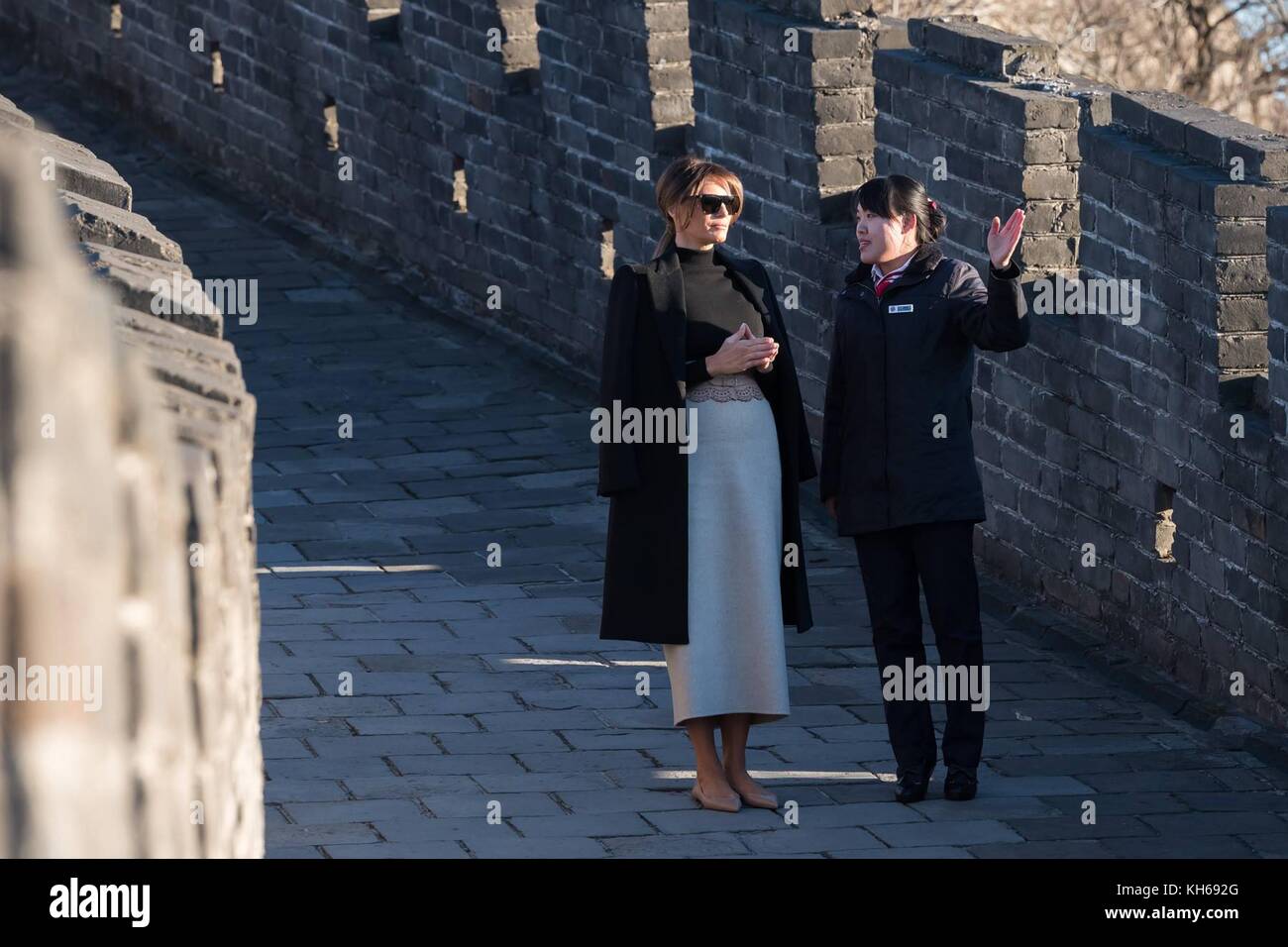 U.S First Lady Melania Trump during a tour of the Mutianyu section of the  Great Wall November 10, 2017 in Huairou, China Stock Photo - Alamy