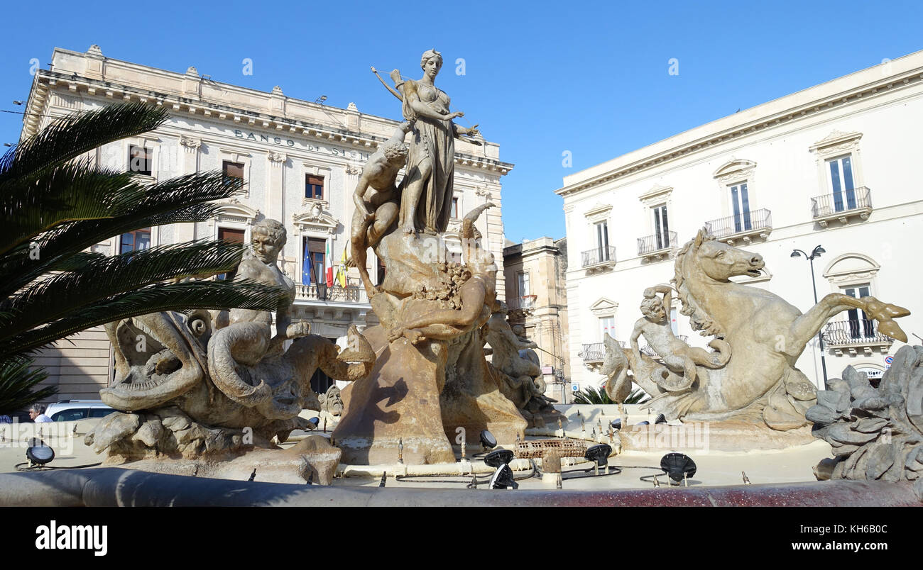 Diana fountain (Fontana di Diana) on the Archimede Square, Ortigia