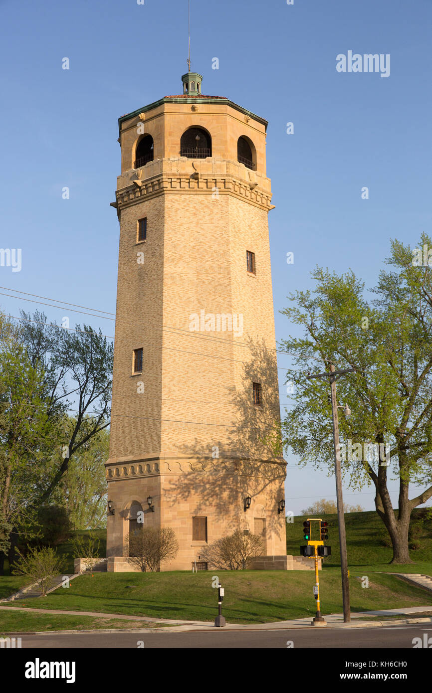 1928 octagon shaped Highland Park Water Tower in Saint Paul, Minnesota was designed by architects Clarence W. Wigington (the first African-American mu Stock Photo