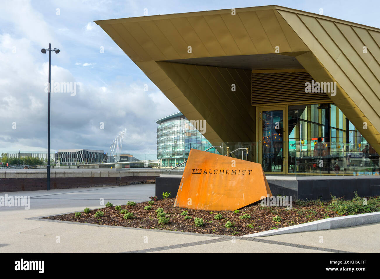 The Alchemist restaurant and bar (Reid Architects), Salford Quays