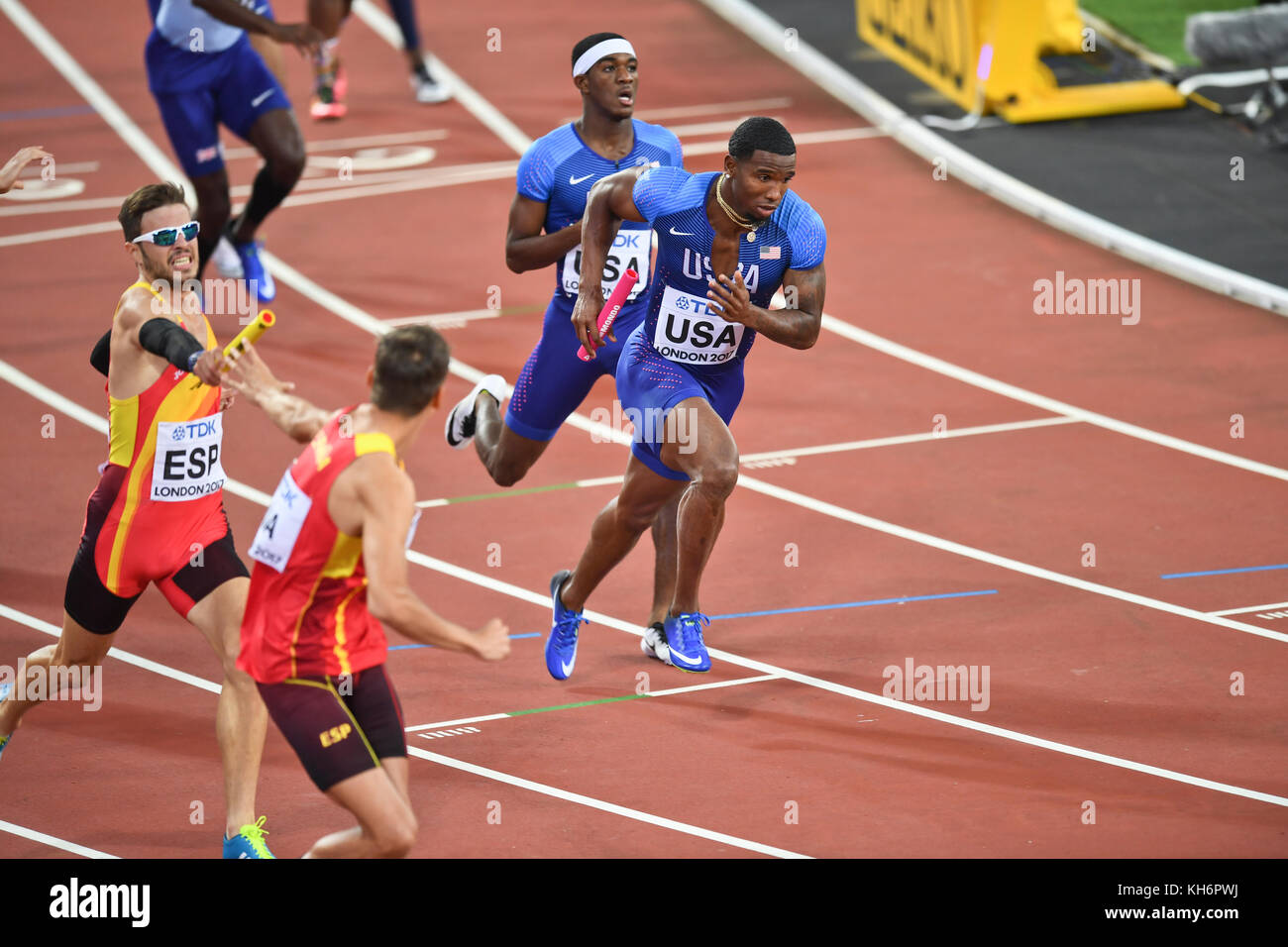 USA Team Wilbert London, Gil Roberts. 4x400 Men's relay Silver Medal
