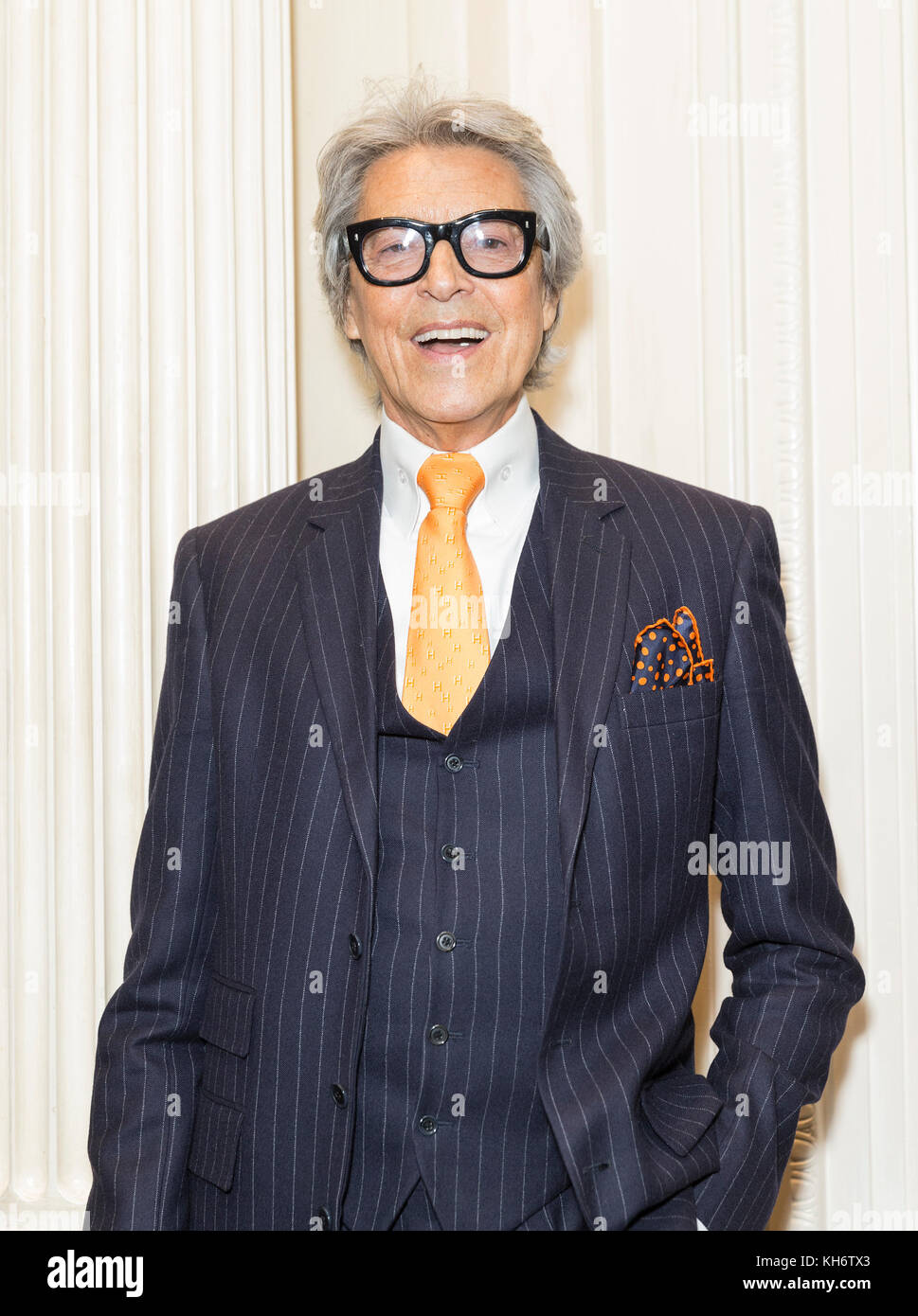 Tommy tune hi-res stock photography and images - Alamy