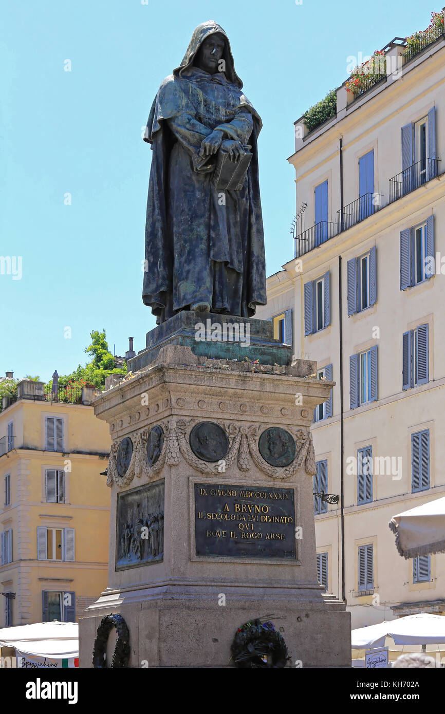 ROME, ITALY JUNE 29, 2014 Bronze Statue of Giordano Bruno at Campo
