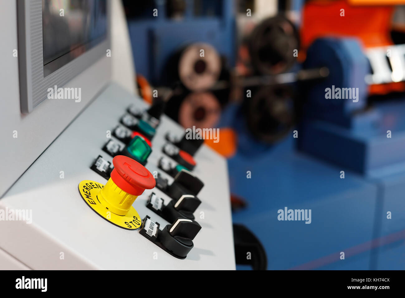 Machine emergency stop button hi-res stock photography and images - Alamy