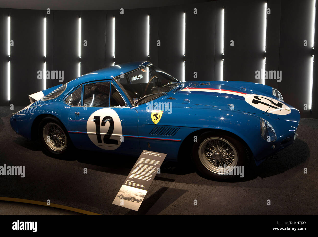 London, UK. 14th Nov, 2017. Ferrari exhibition 'Under the Skin' at the Design Museum, London: Ferrari 250 GT Sperimentale,1961 Credit: ilpo musto/Alamy Live News Stock Photo