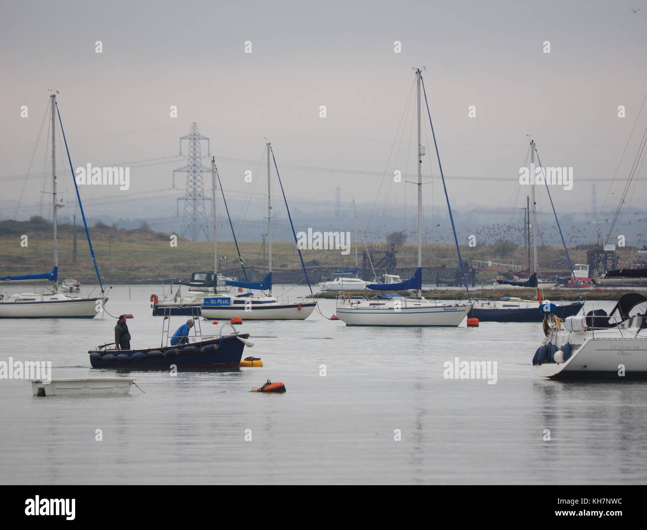 Queenborough, Kent, UK. 15th Nov, 2017. UK Weather: a calm and relatively mild November day in the historic town of Queenborough on the Isle of Sheppey. Yachts in Queenborough Harbour. Credit: James Bell/Alamy Live News Stock Photo