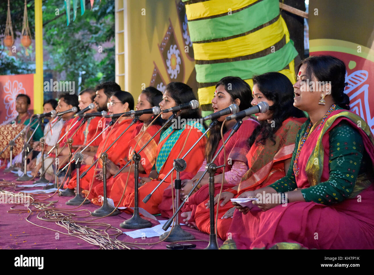 Dhaka, Bangladesh. 15th Nov, 2017. Dhaka, BANGLADESH - NOVEMBER 15